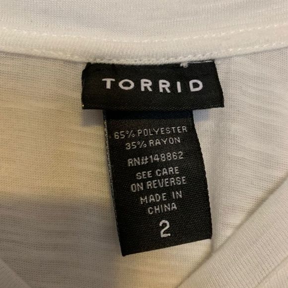 Torrid Daydreamer tee - Picture 7 of 9